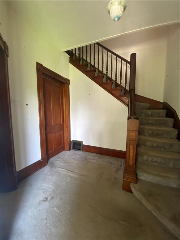 910 Columbia Avenue Property Photo 13