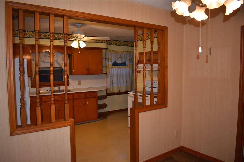 1701 S Walnut Street Property Photo 6