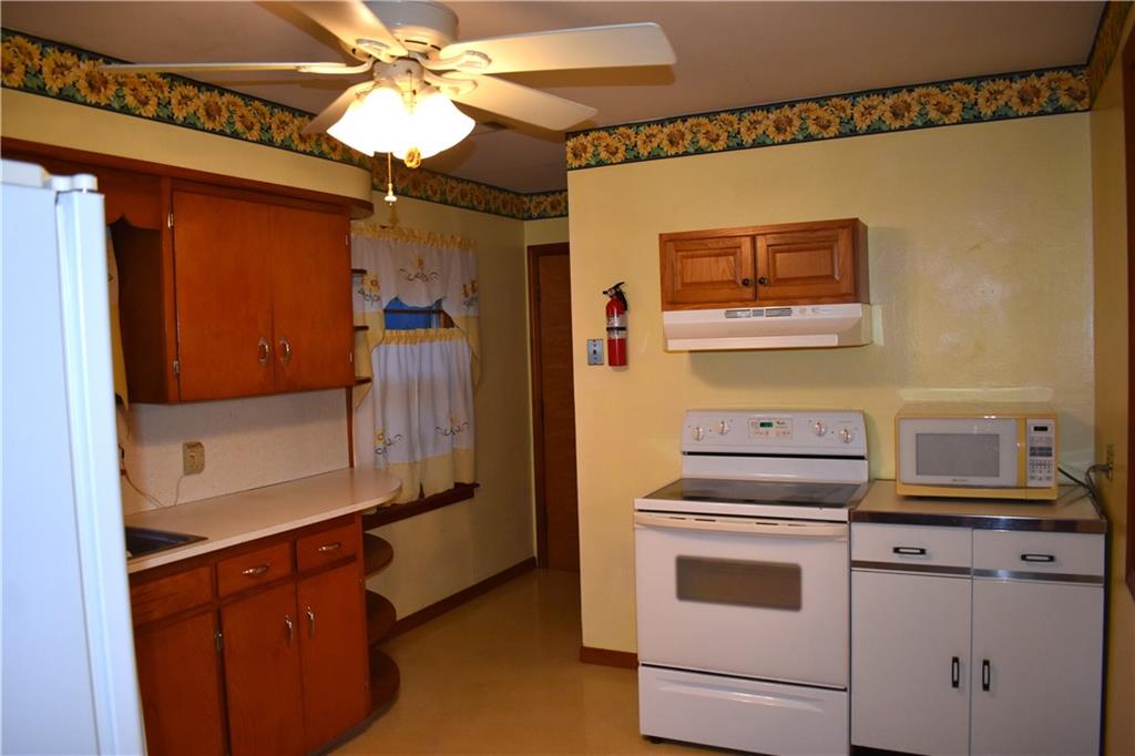 1701 S Walnut Street Property Photo 8