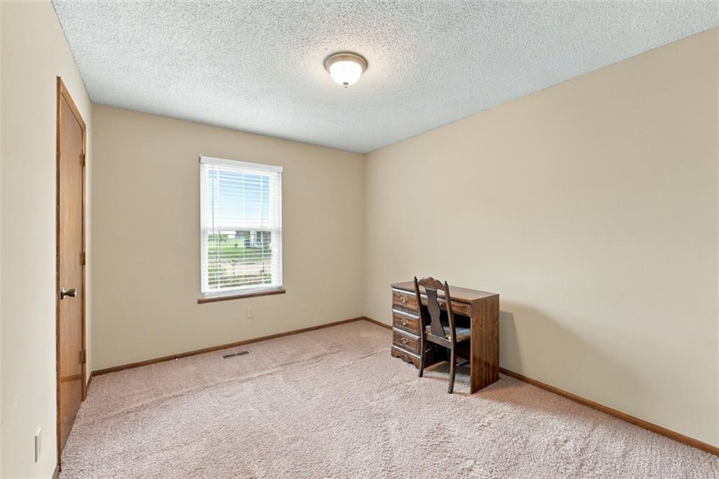 16513 E 51st St Court Property Photo 10