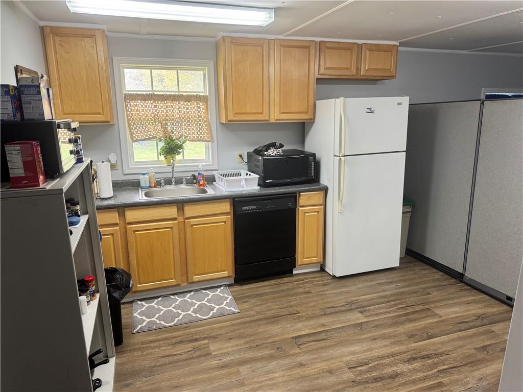 2745 169 Highway Property Photo 6