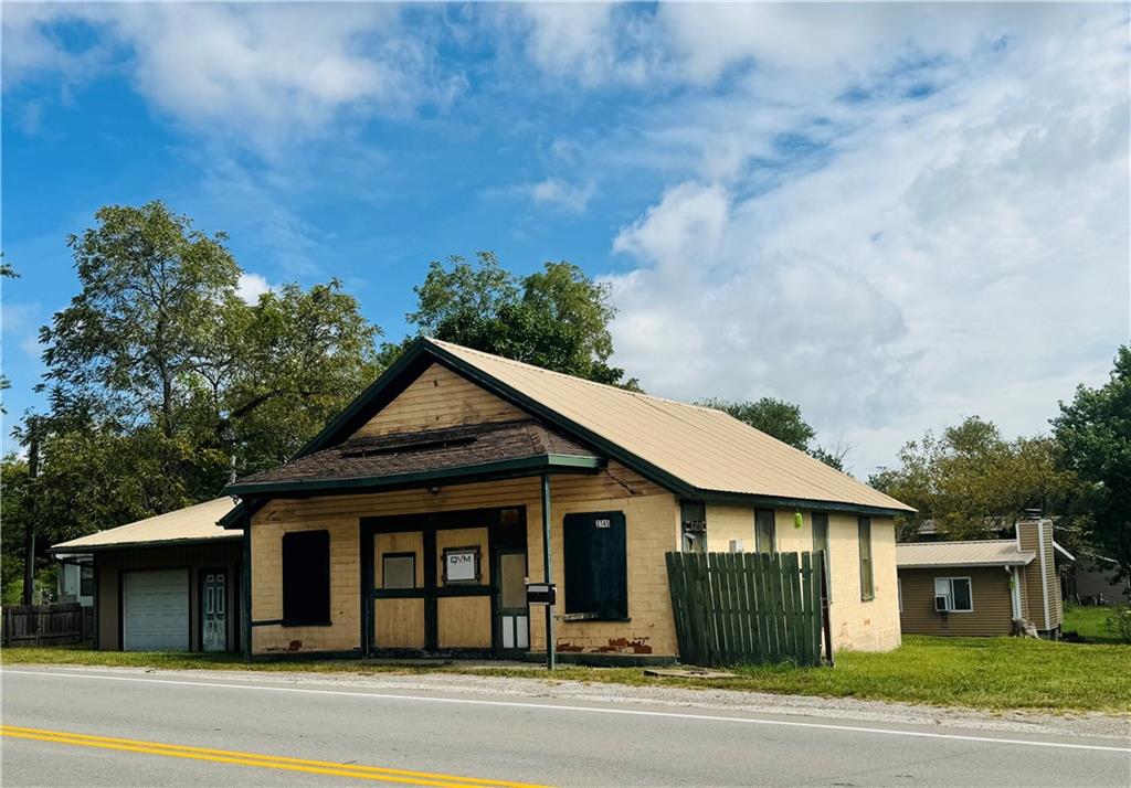 2745 169 Highway Property Photo 21