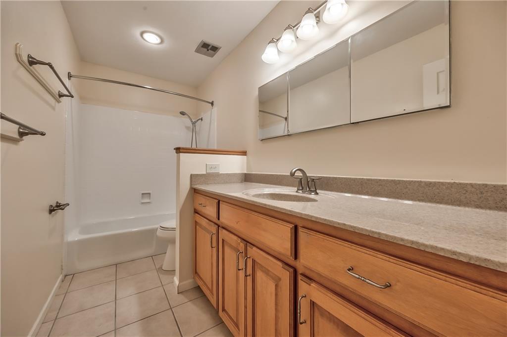 6919 Hallet Drive Property Photo 19