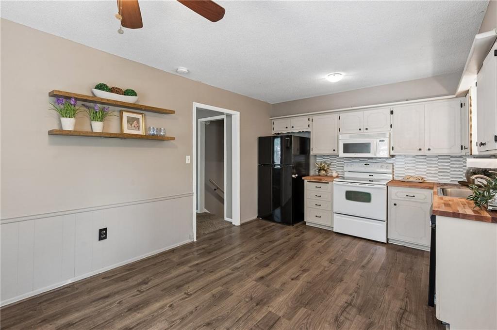 513 S Cardinal Drive Property Photo 10