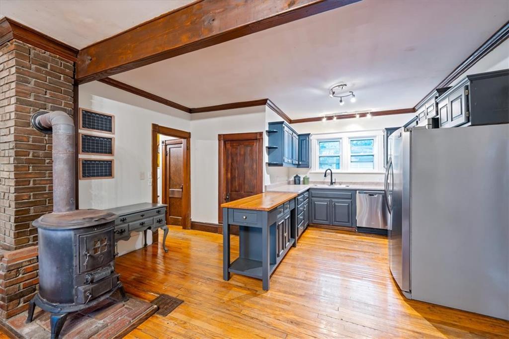 579 E Loula Street Property Photo 8