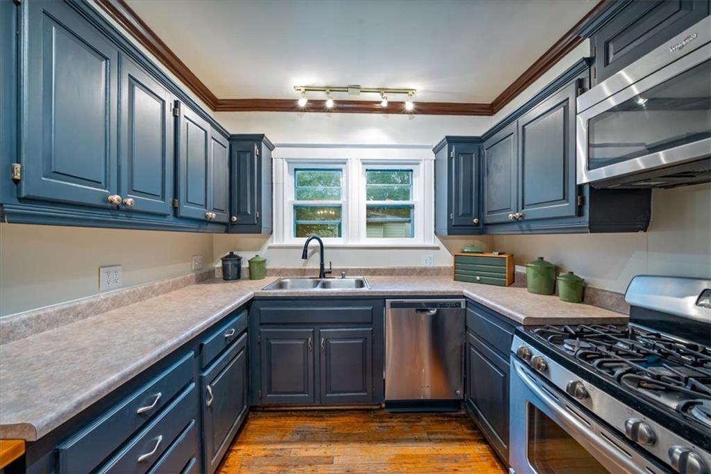 579 E Loula Street Property Photo 10