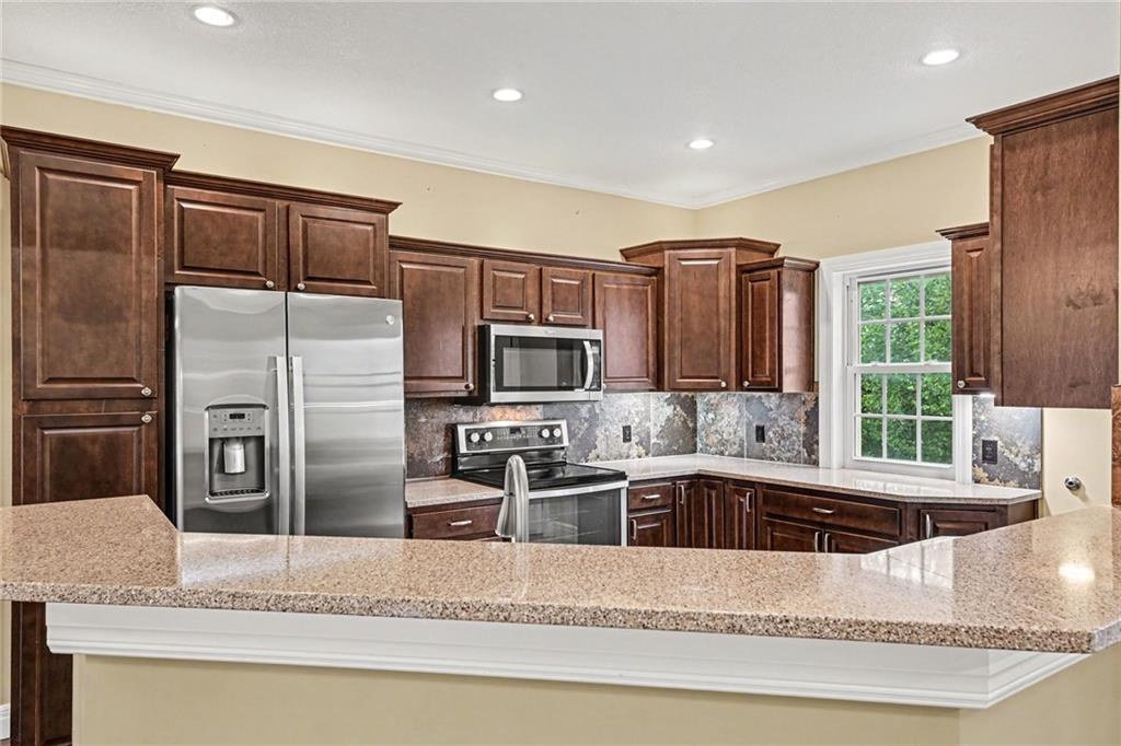 14060 Millstone Boulevard Property Photo 11