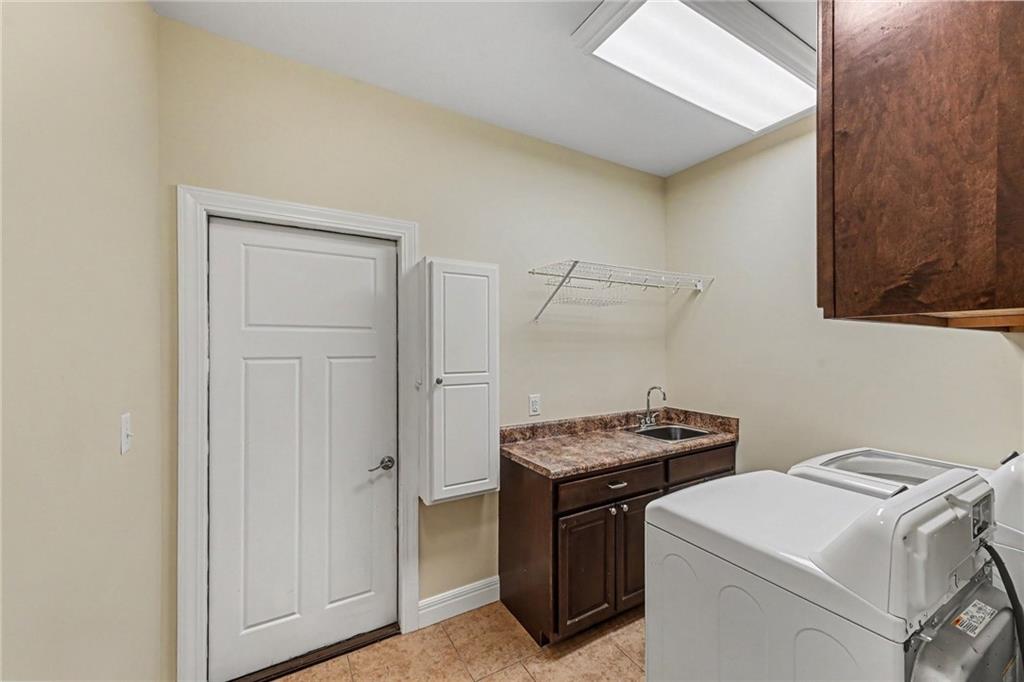 14060 Millstone Boulevard Property Photo 20