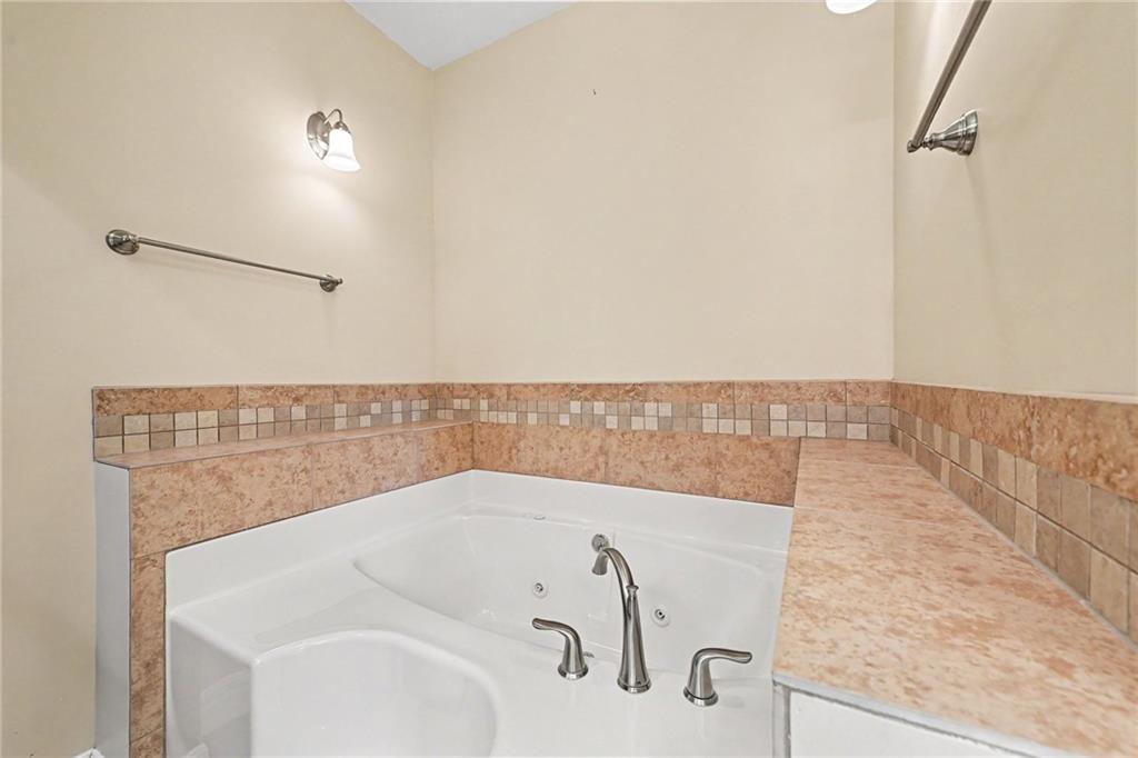 14060 Millstone Boulevard Property Photo 26