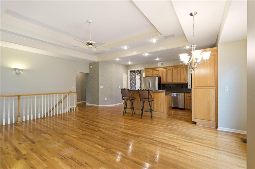 12440 Long Street Property Photo 12