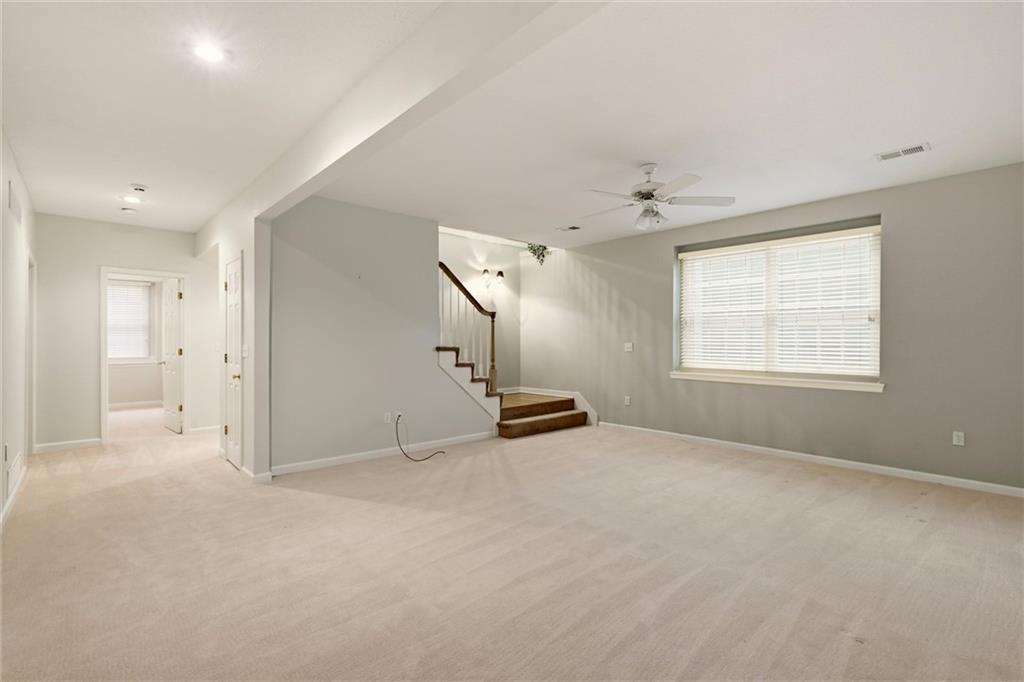 12440 Long Street Property Photo 33