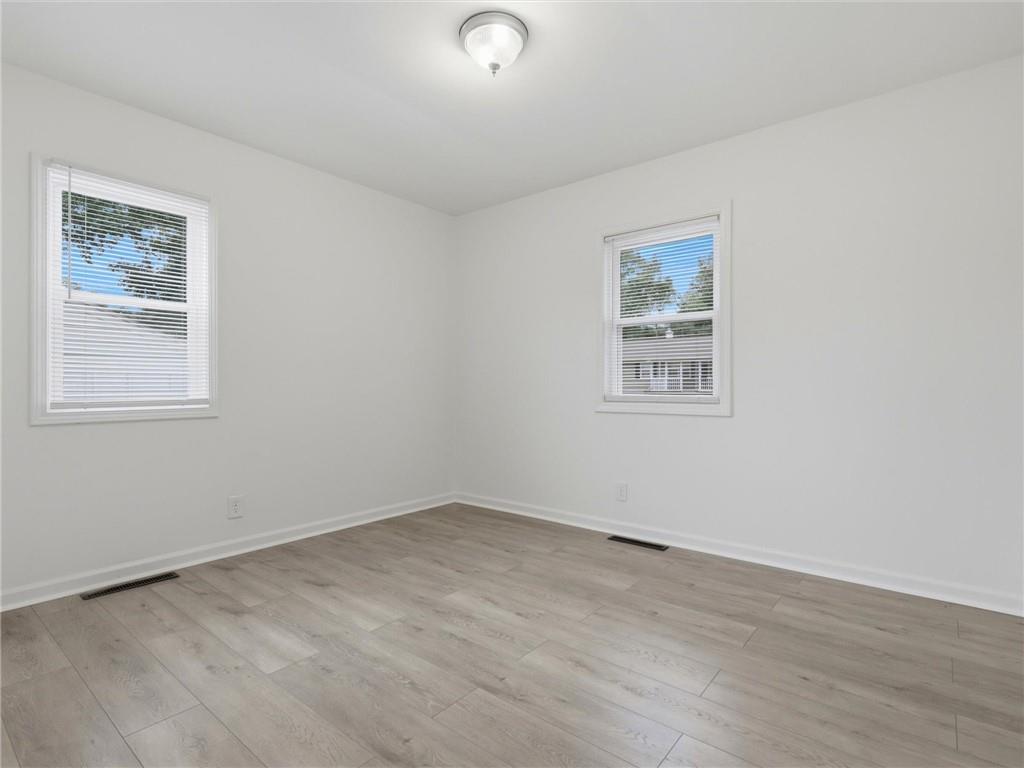 2309 S Crescent Avenue Property Photo 16