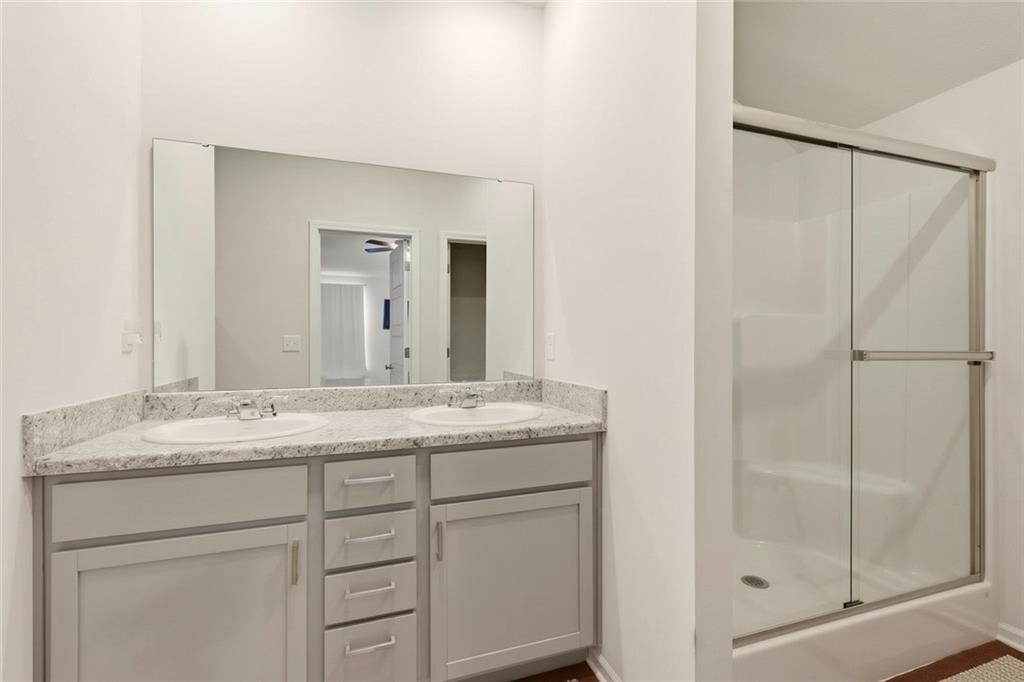 20312 W 193rd Lane Property Photo 13