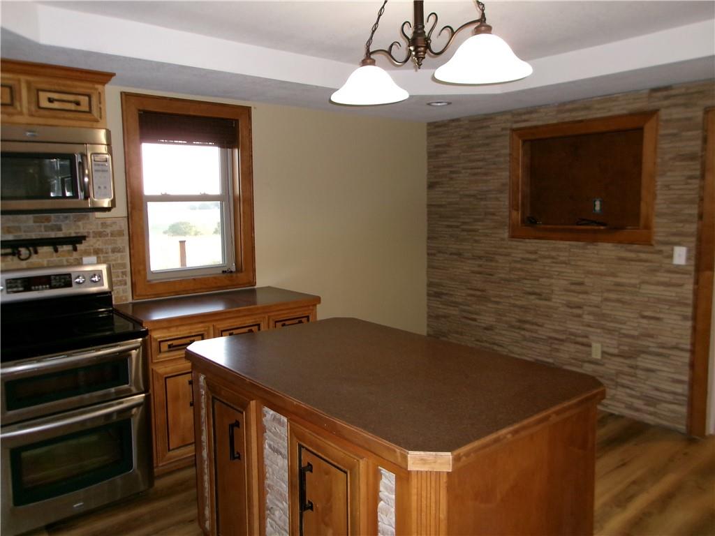 19164 258th Road Property Photo 6