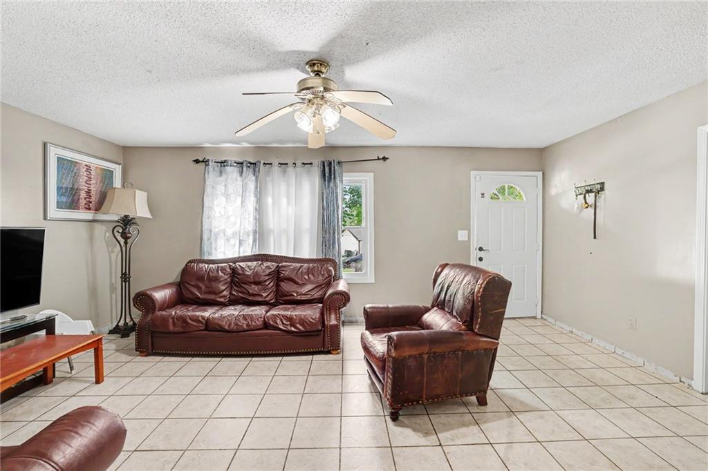 4522 Walker Avenue Property Photo 2
