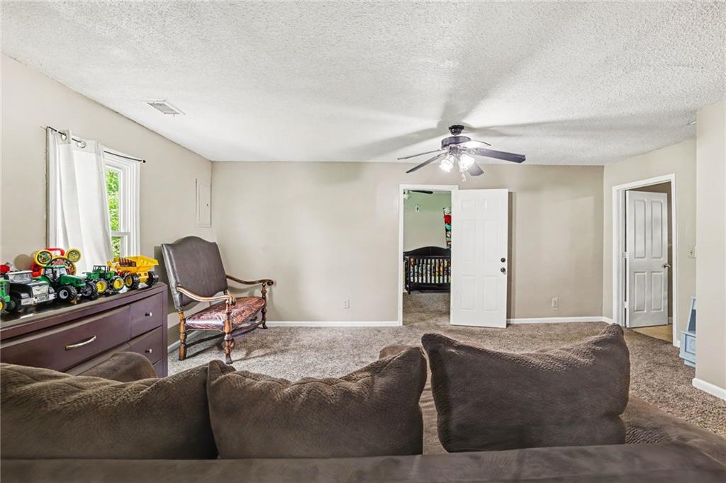 4522 Walker Avenue Property Photo 7