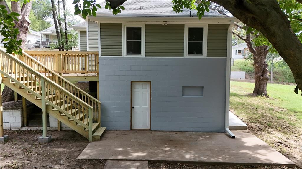 2510 S 19th Street Property Photo 8