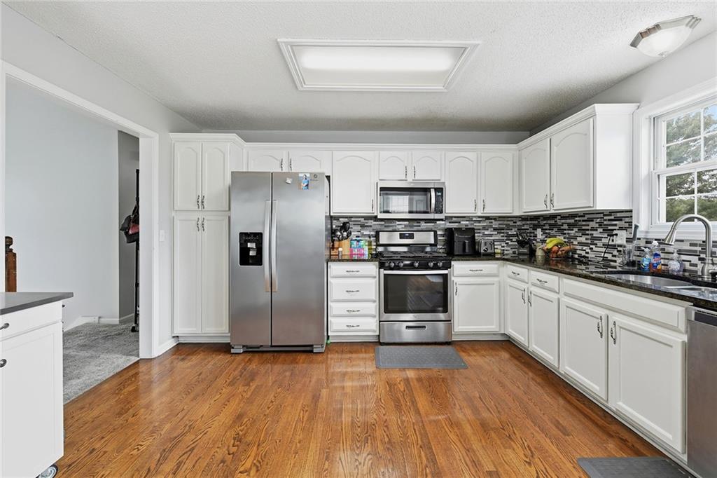 1520 Se 11th Street Property Photo 6