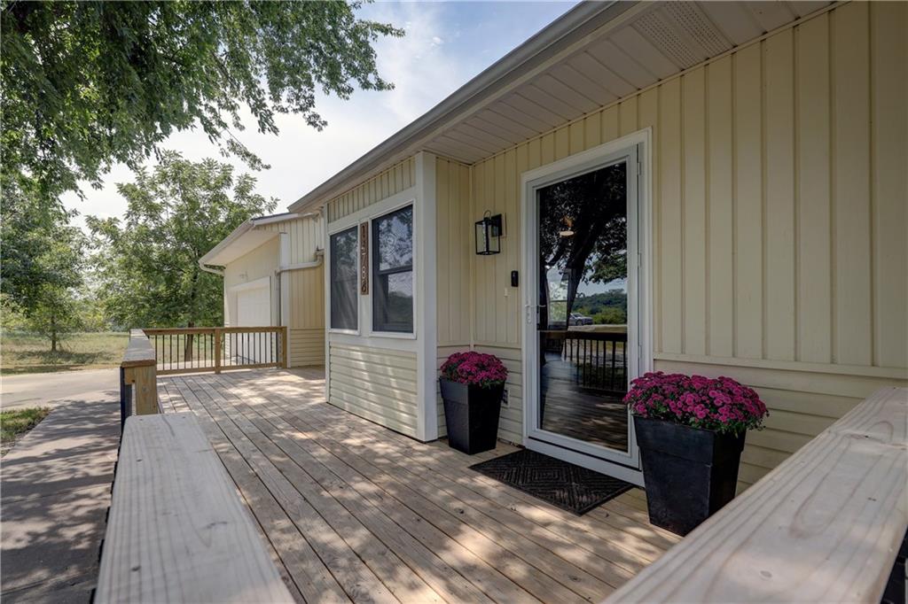 14788 Midway Drive Property Photo 3