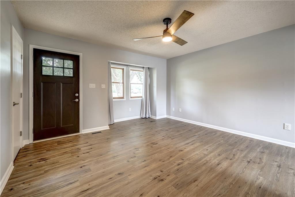 14788 Midway Drive Property Photo 12