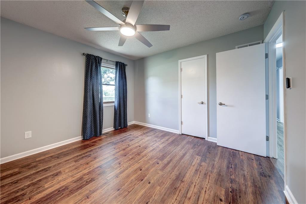14788 Midway Drive Property Photo 16