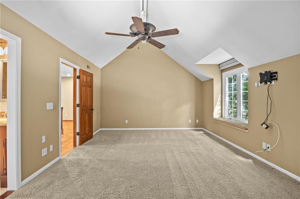 512 Pinewood Drive Property Photo 31