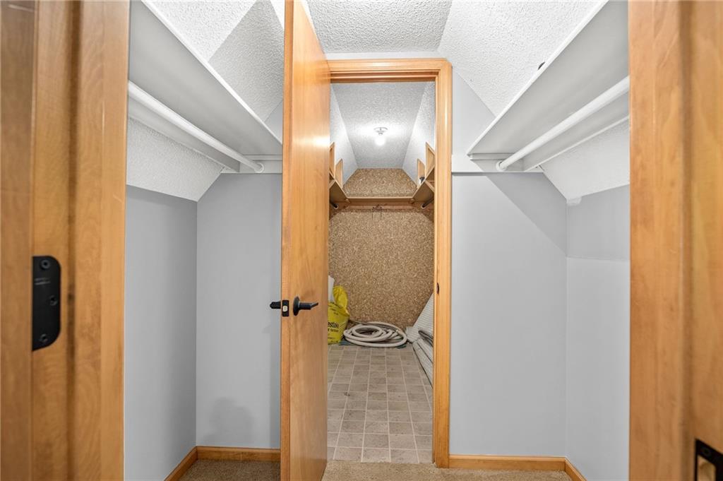 512 Pinewood Drive Property Photo 38