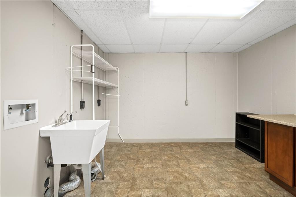 512 Pinewood Drive Property Photo 45
