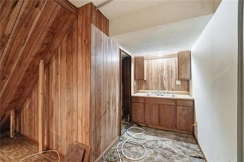 2622 Mohican Avenue Property Photo 42