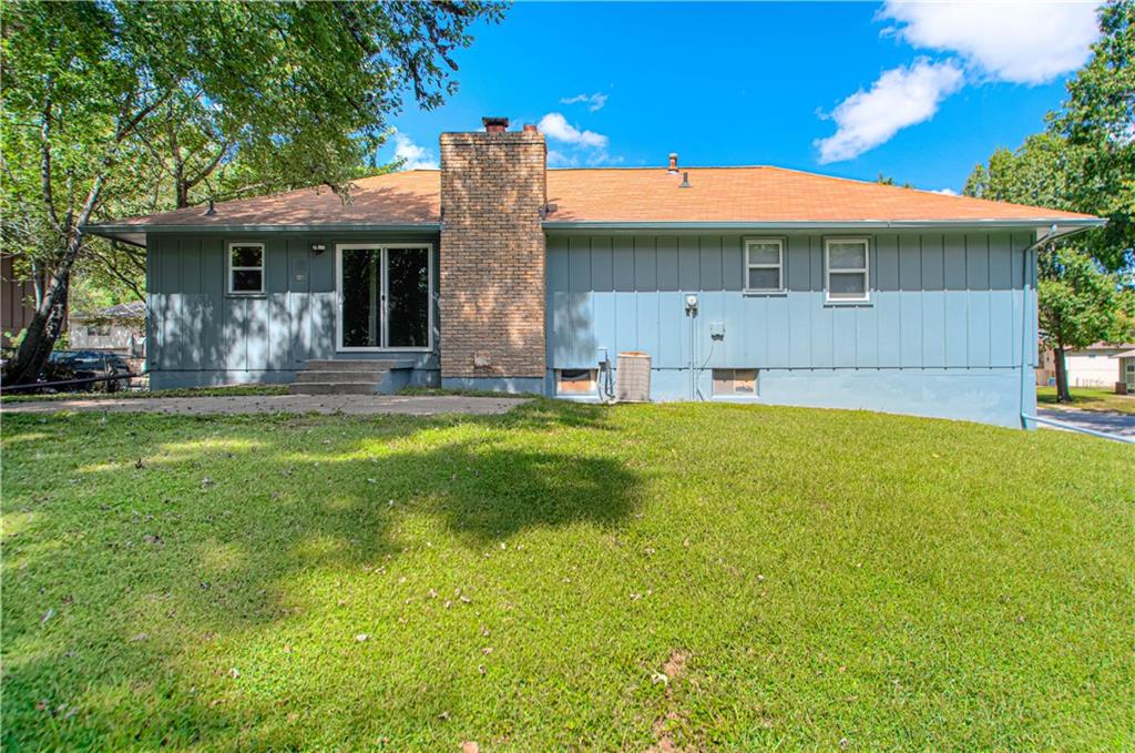 300 Parkwood Drive Property Photo 24