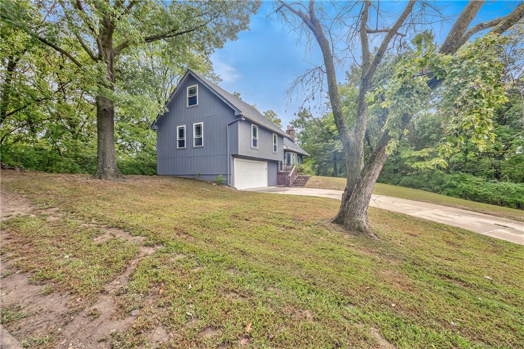 5409 Nw Fox Hill Road Property Photo 2