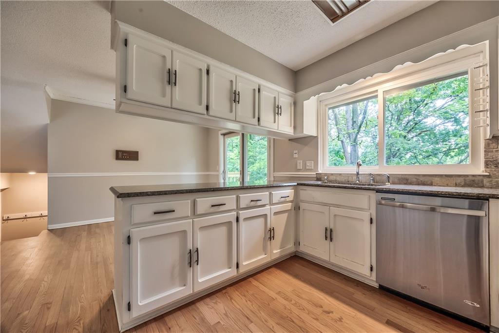 5409 Nw Fox Hill Road Property Photo 13
