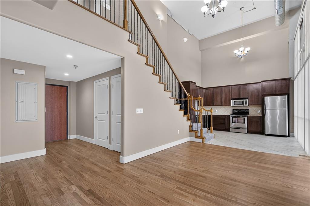 600 Admiral Boulevard Property Photo 4