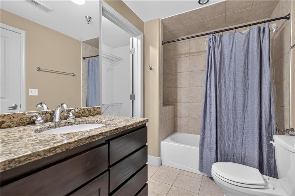 600 Admiral Boulevard Property Photo 20