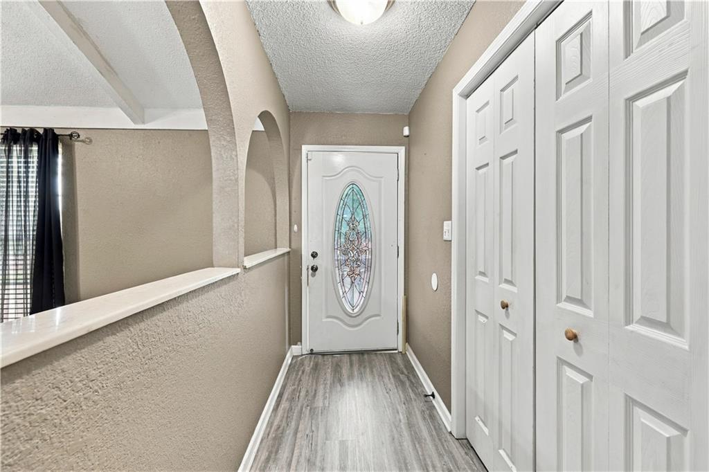 18909 E 30th Terrace Property Photo 3