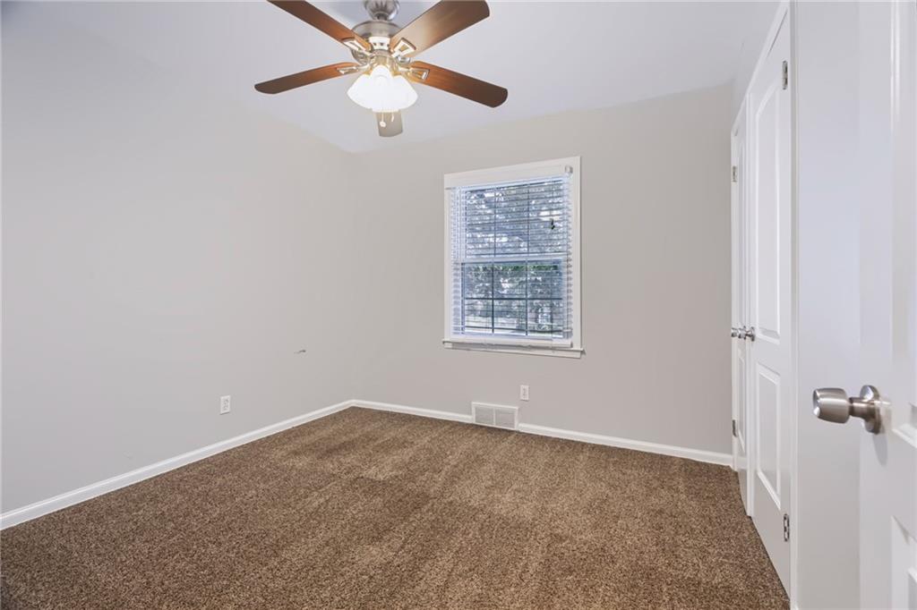 9800 Walmer Street Property Photo 17