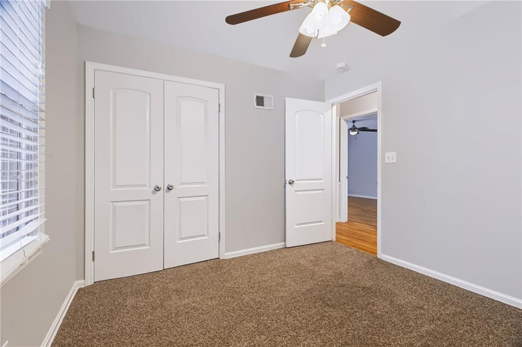 9800 Walmer Street Property Photo 18