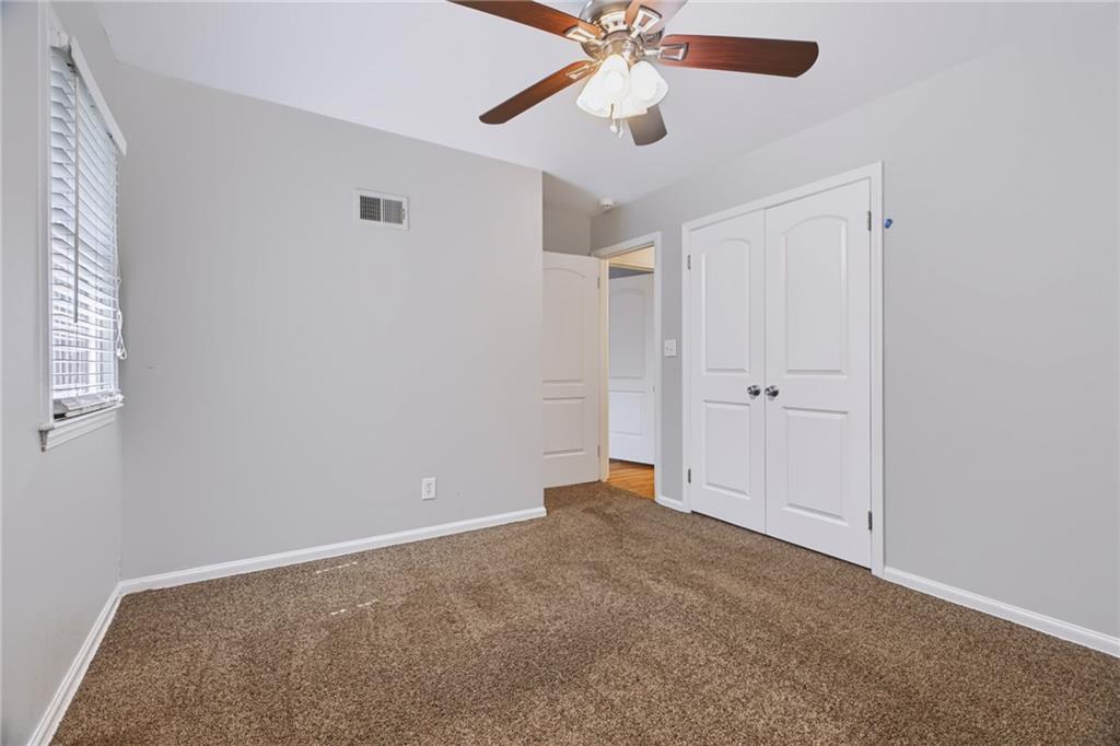 9800 Walmer Street Property Photo 20