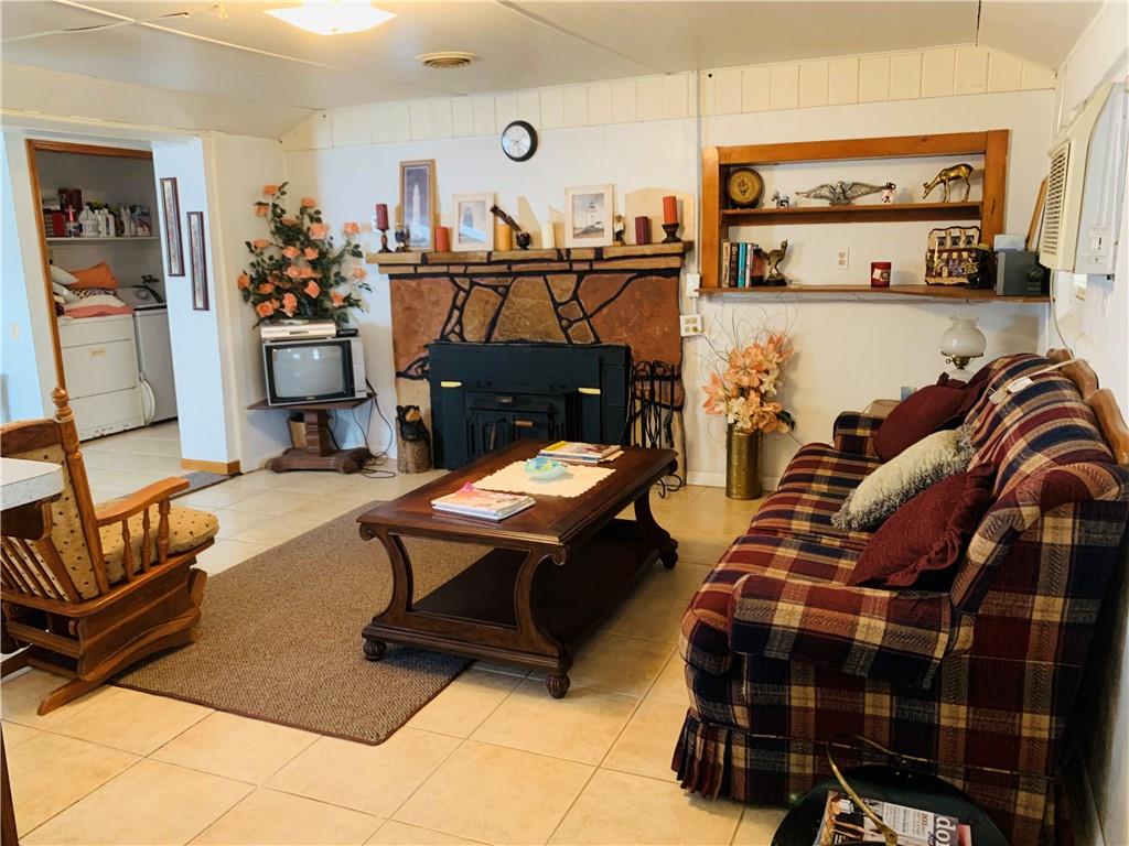 451 Ne 151 Road Property Photo 21