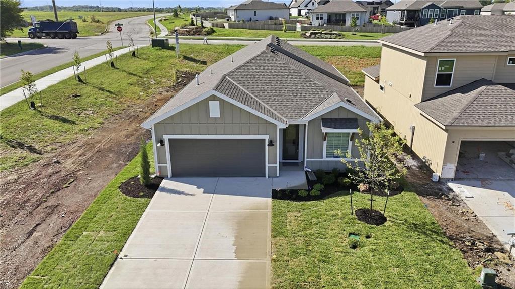 1301 Saddle Court Property Photo 3