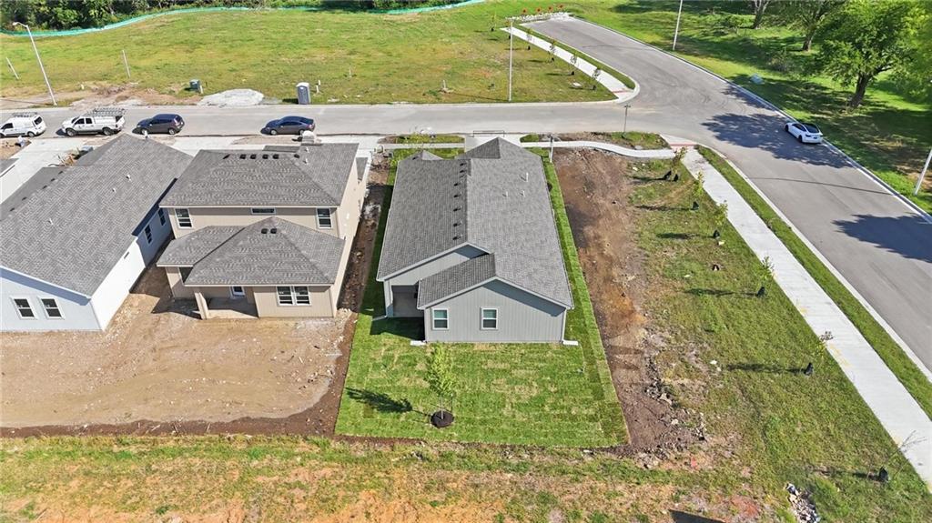 1301 Saddle Court Property Photo 5