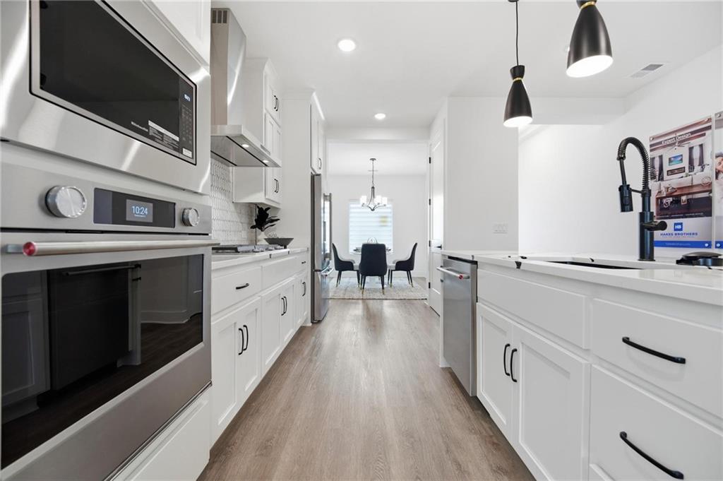 1301 Saddle Court Property Photo 16