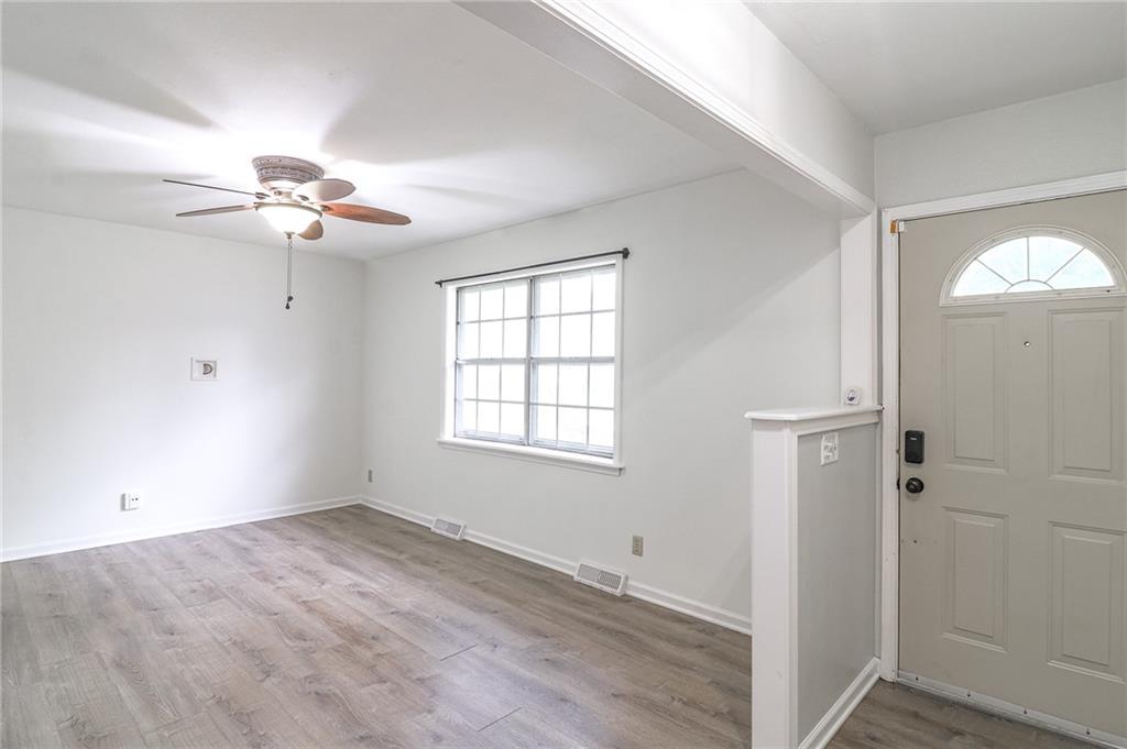 1315 Se Alice Street Property Photo 4