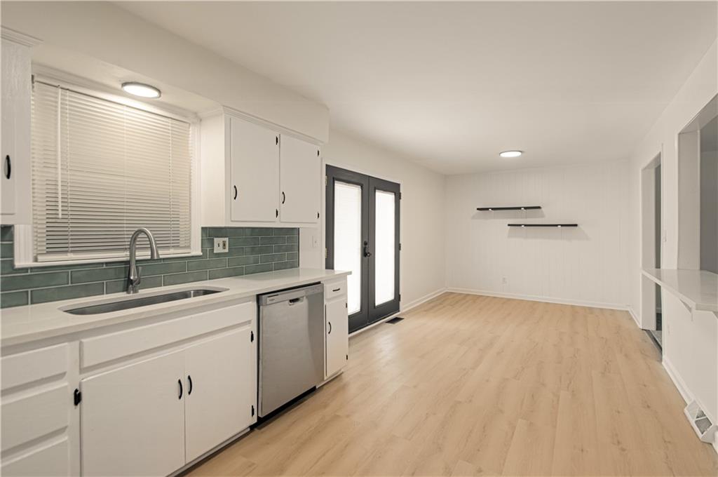 709 S Oak Street Property Photo 11