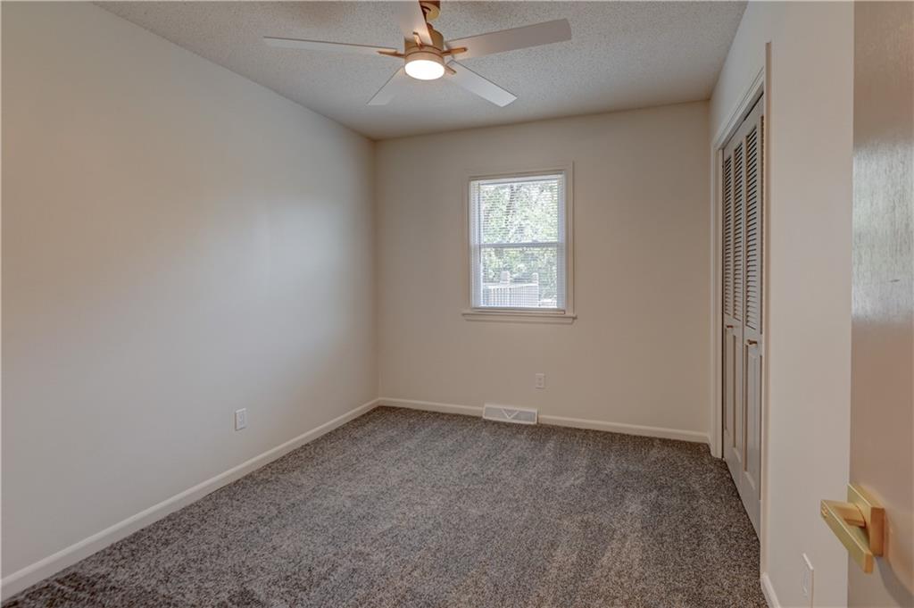 305 Sharon Drive Property Photo 15