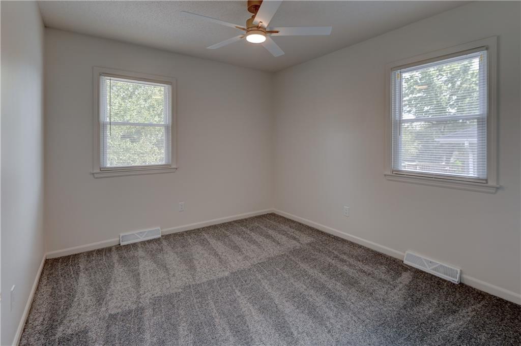 305 Sharon Drive Property Photo 19