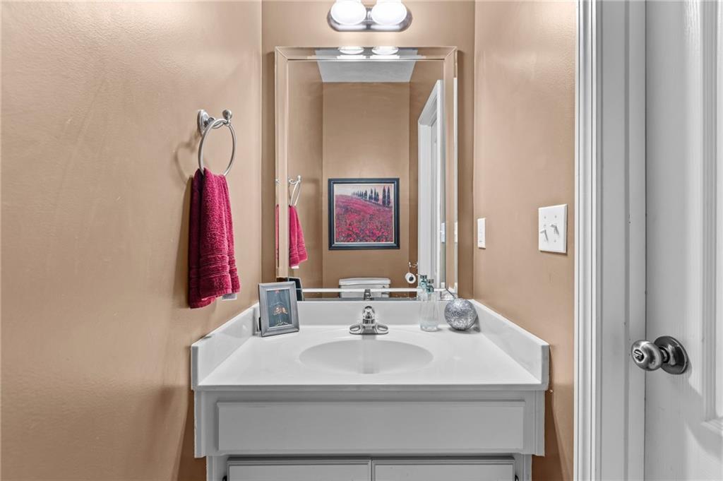 7640 N Everton Avenue Property Photo 11