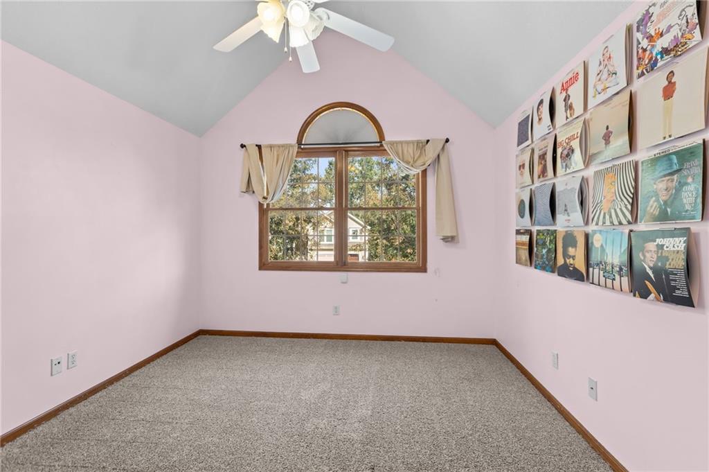7640 N Everton Avenue Property Photo 24