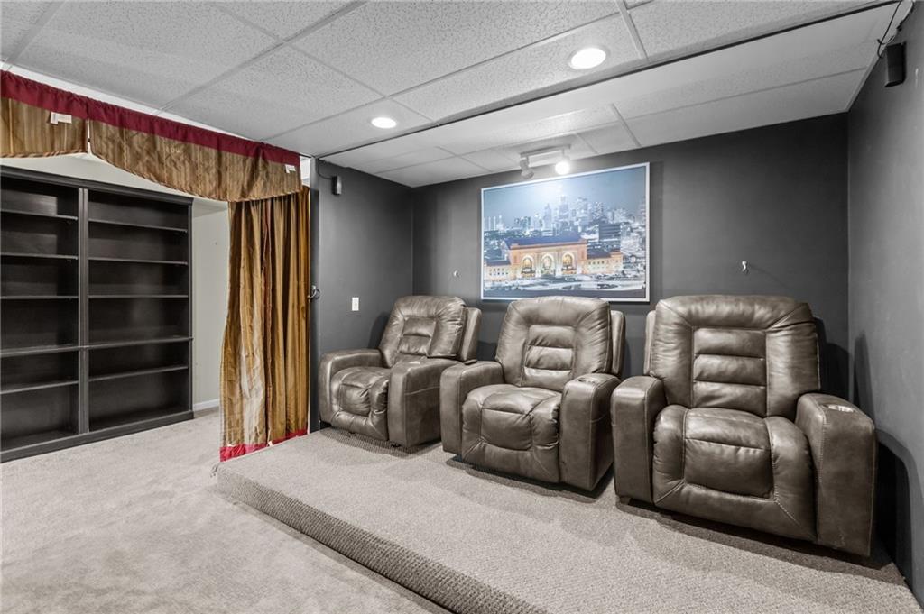 7640 N Everton Avenue Property Photo 29