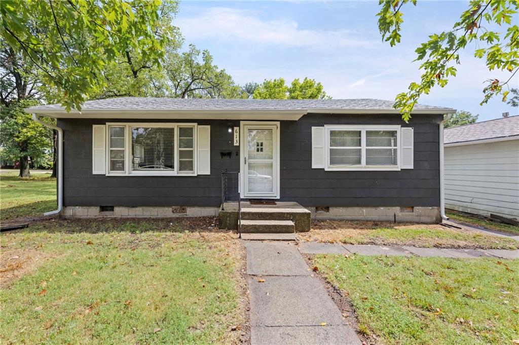 613 N Ohio Street Property Photo 1